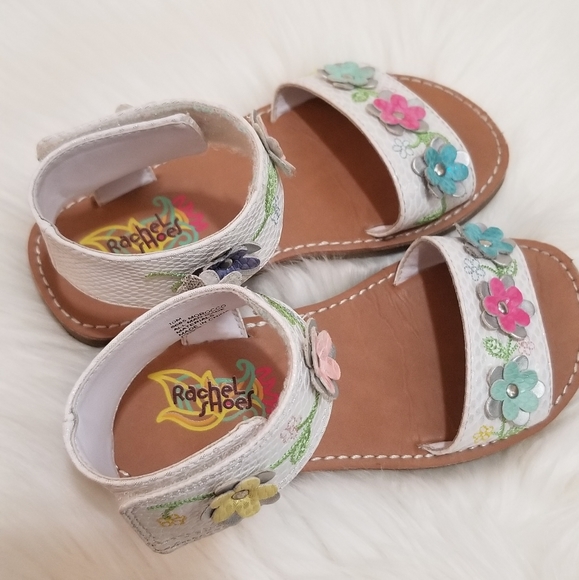 Little girl sandal - Picture 2 of 4